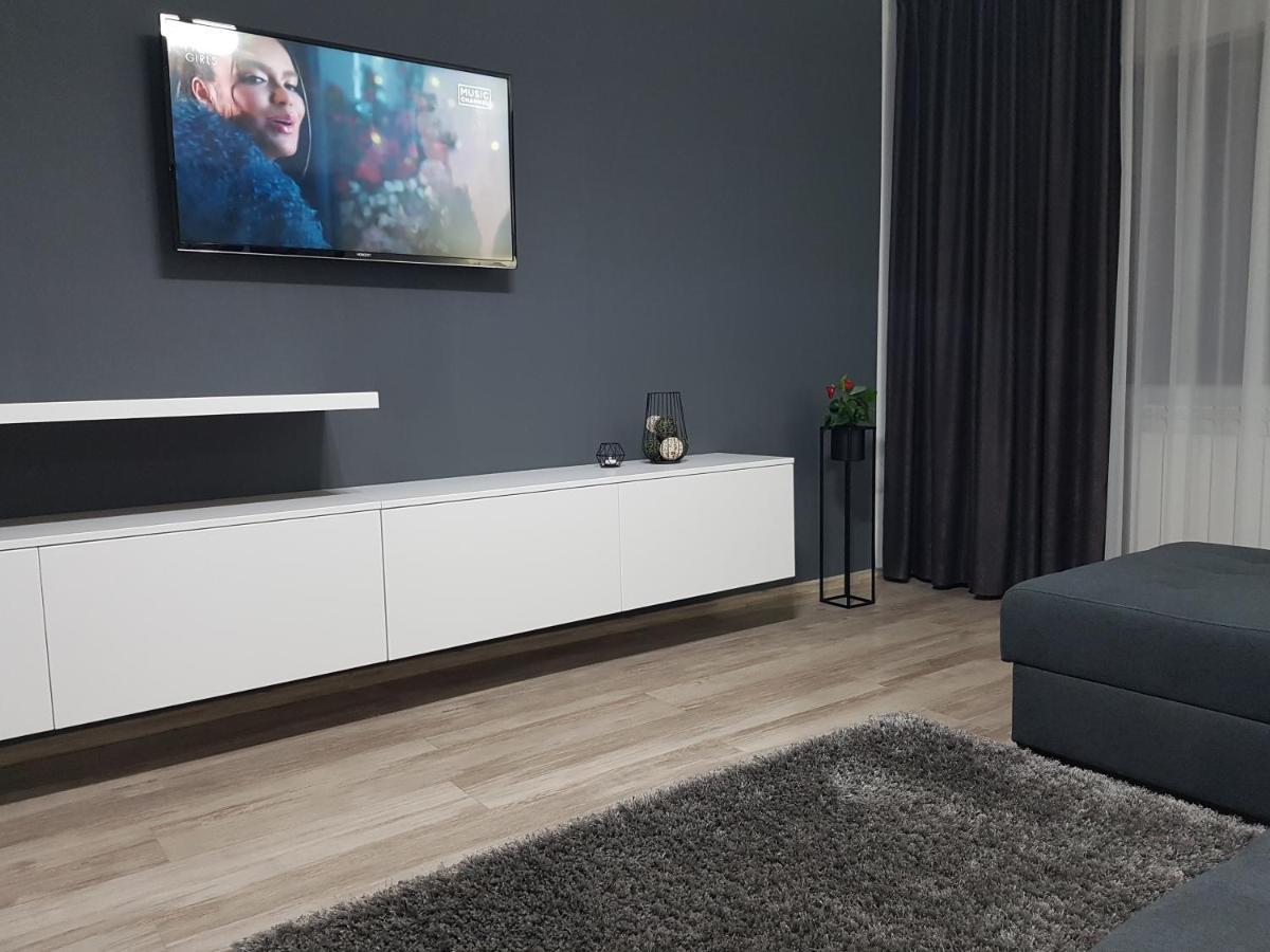 Mary Apartment Galati  Bagian luar foto