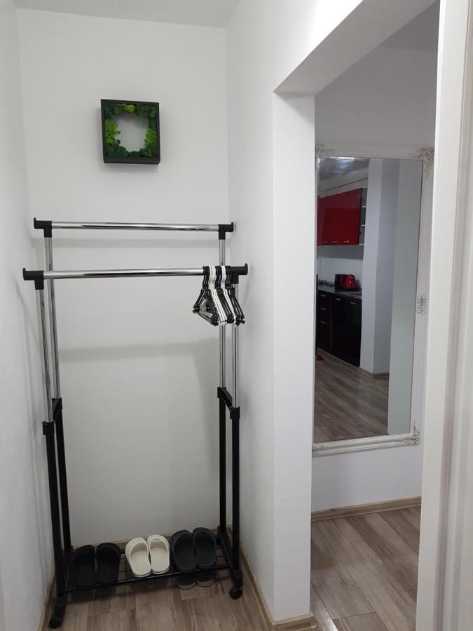 Mary Apartment Galati  Bagian luar foto