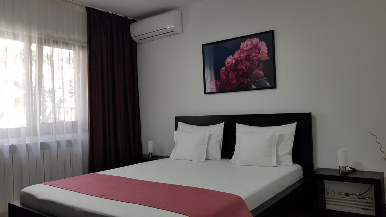 Mary Apartment Galati  Bagian luar foto