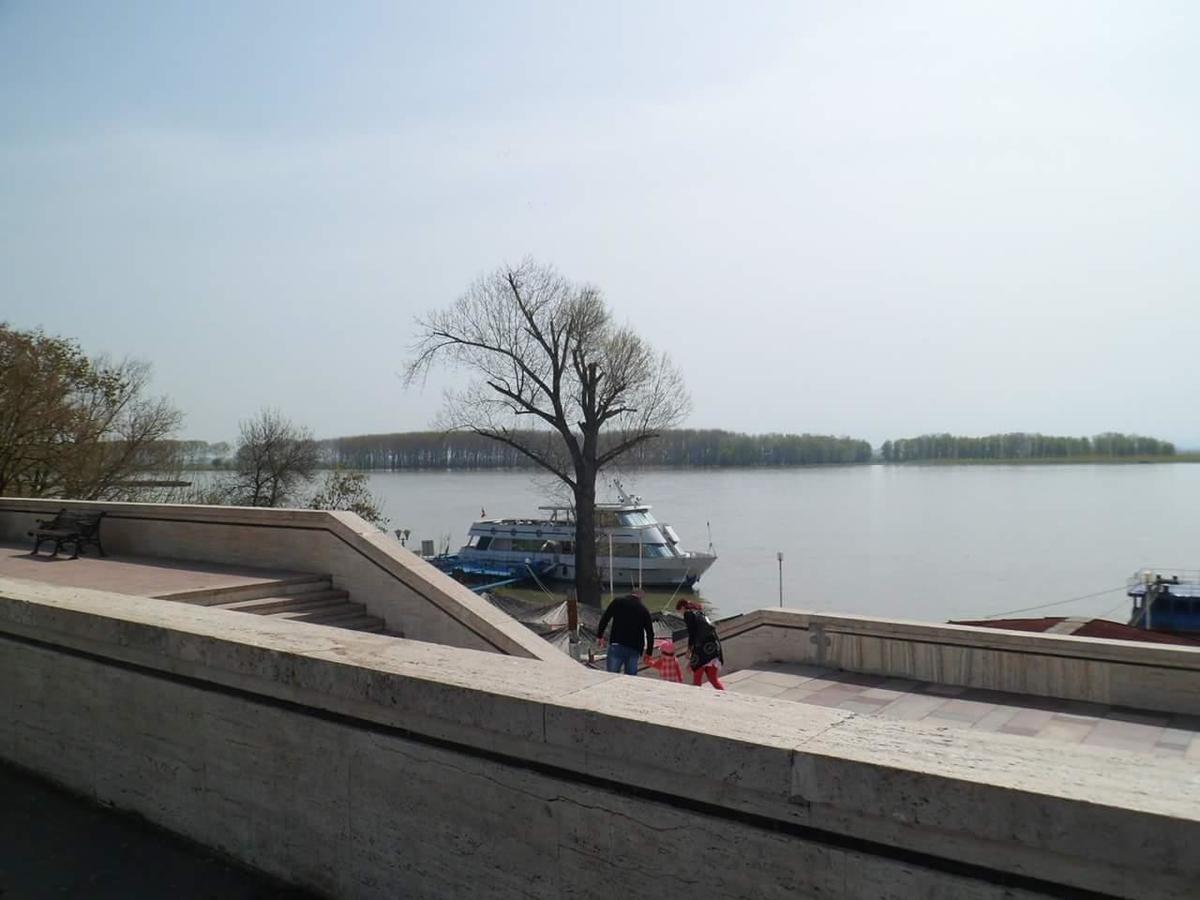 Mary Apartment Galati  Bagian luar foto